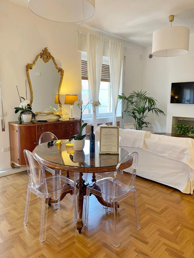 Elicriso Suites Cagliari Exteriör bild